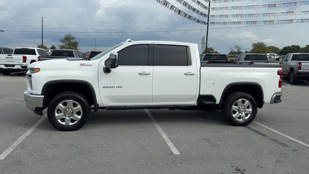 Pre-Owned 2023 Chevrolet Silverado 2500HD LTZ - photo - 2