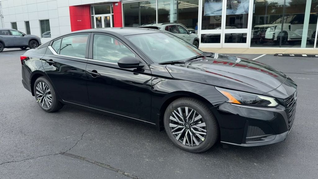 New 2026 Nissan Altima 2.5 SV - photo - 8