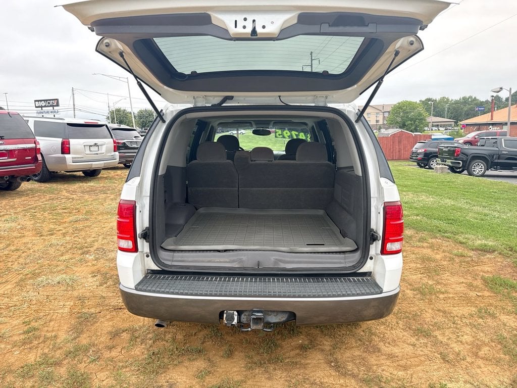 Pre-Owned 2004 Ford Explorer XLT - photo - 8