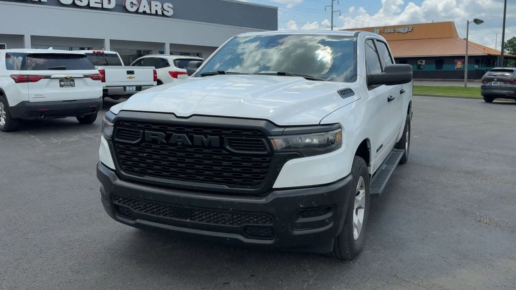 Pre-Owned 2025 Ram 1500 Tradesman - photo - 1