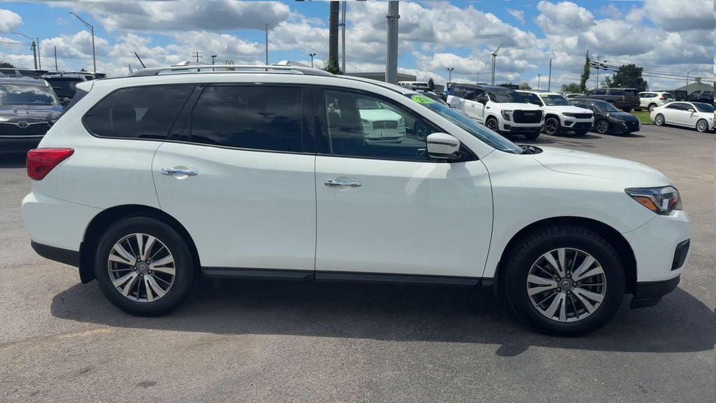 Pre-Owned 2018 Nissan Pathfinder S - photo - 7