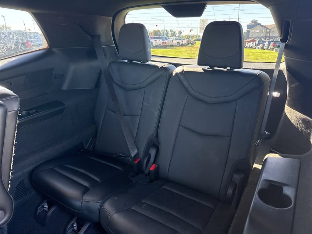 Pre-Owned 2023 Cadillac XT6 Sport - photo - 19