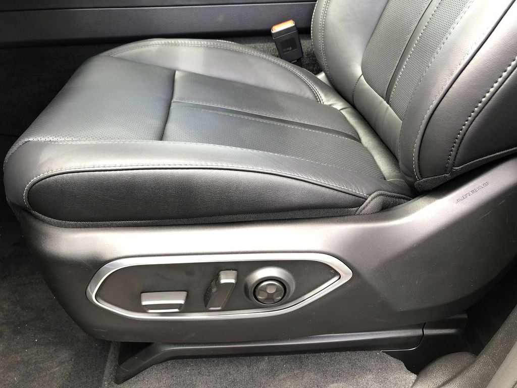 New 2026 Jeep Grand Wagoneer Limited Altitude - photo - 15