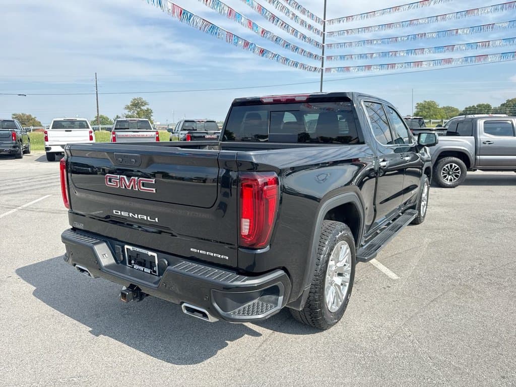 Pre-Owned 2025 GMC Sierra 1500 Denali - photo - 12