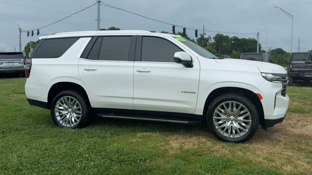 Pre-Owned 2024 Chevrolet Tahoe LT - photo - 7