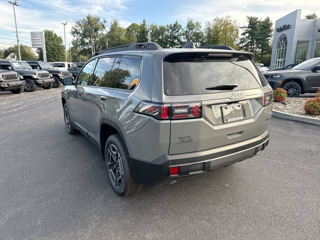 New 2026 Jeep Cherokee Laredo - photo - 11