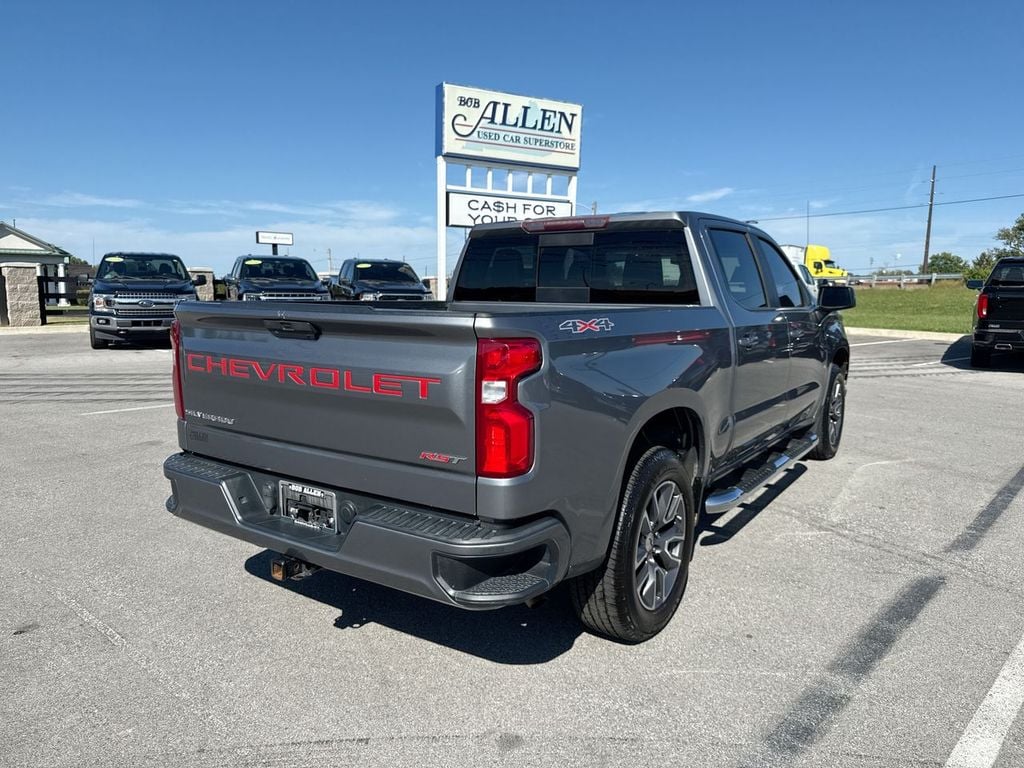Pre-Owned 2020 Chevrolet Silverado 1500 RST - photo - 4