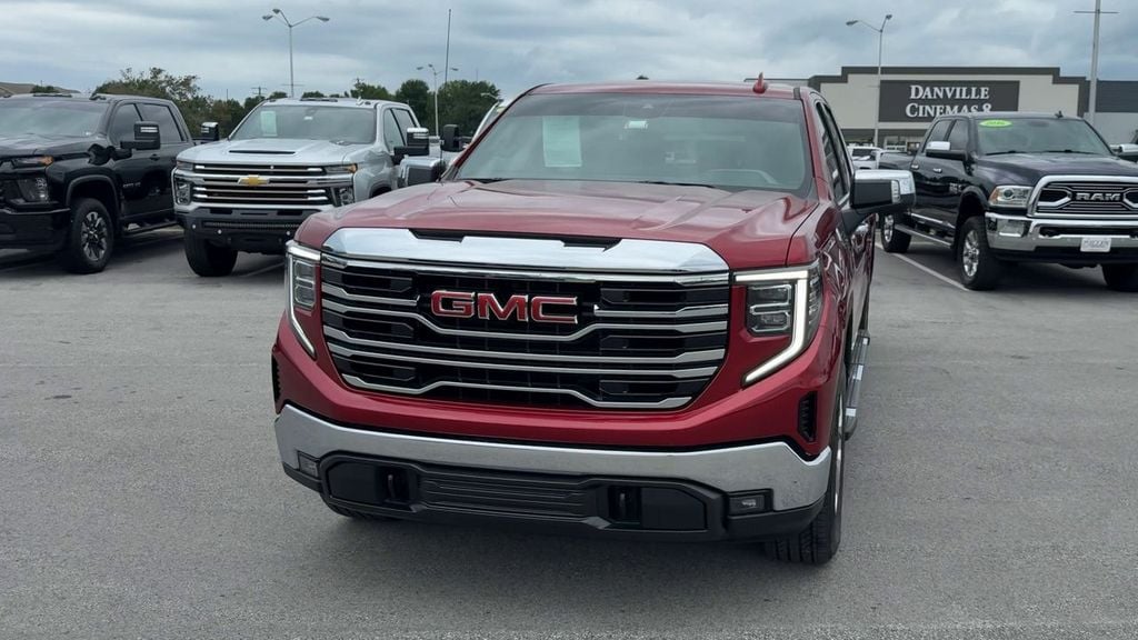 Pre-Owned 2023 GMC Sierra 1500 SLT - photo - 1