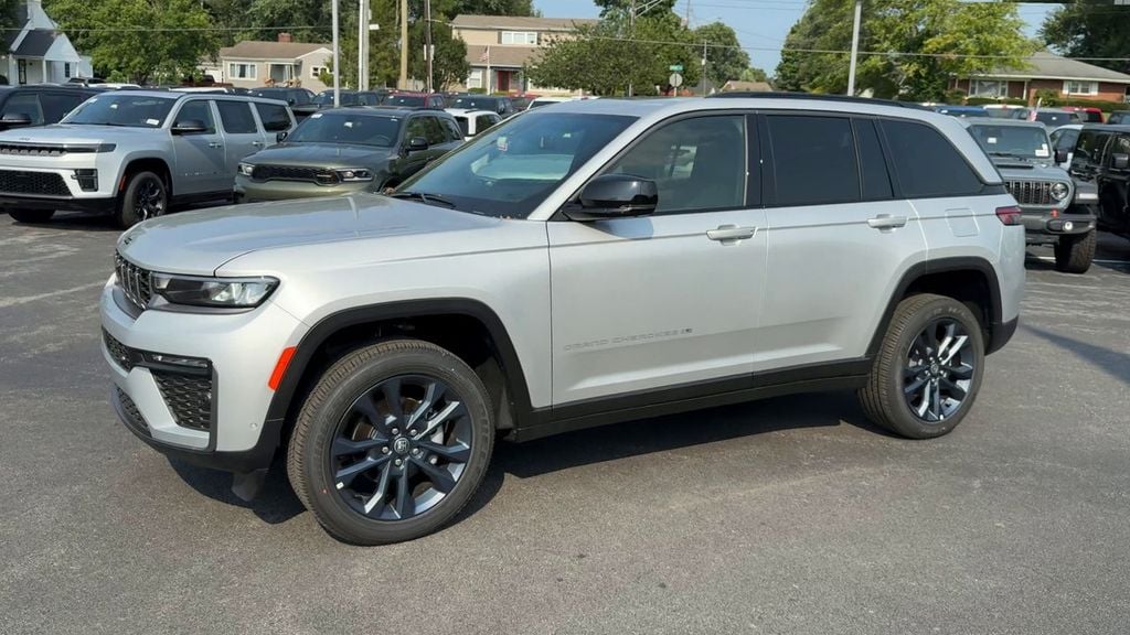 New 2026 Jeep Grand Cherokee - photo - 2