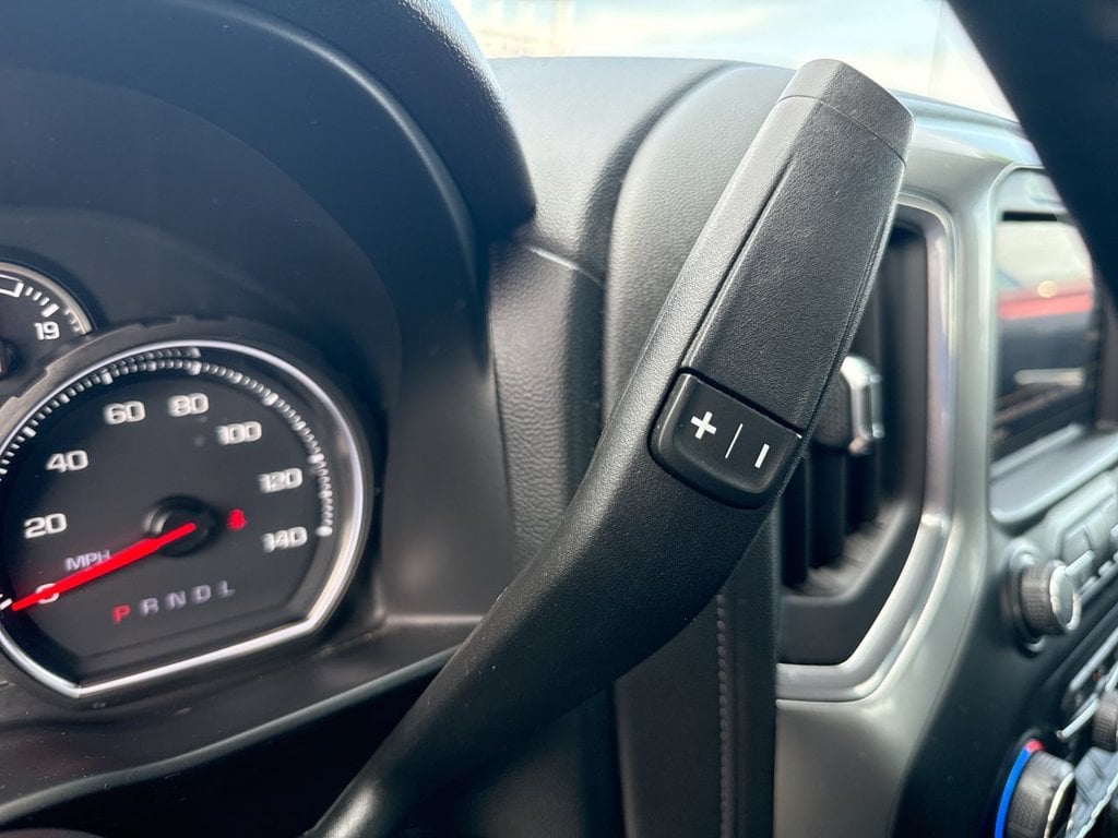 Pre-Owned 2021 Chevrolet Silverado 1500 LT - photo - 25