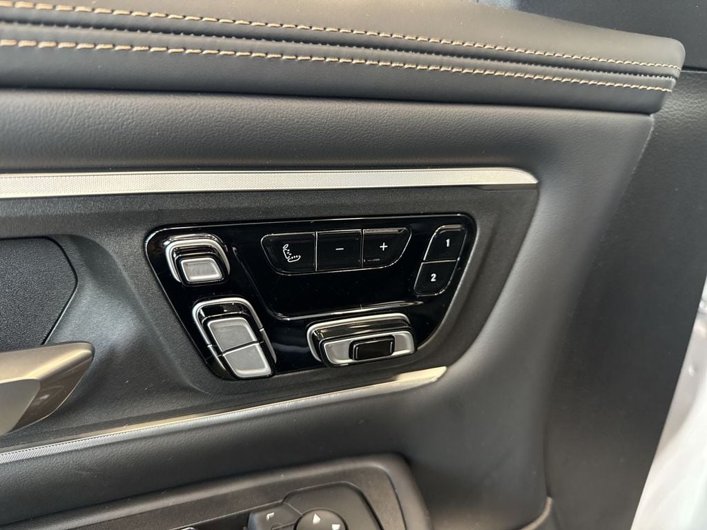 New 2026 Ram 1500 Tungsten - photo - 12