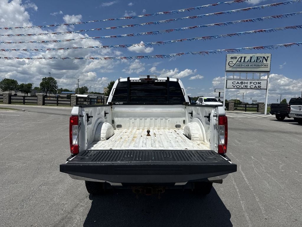 Pre-Owned 2018 Ford F-250SD XLT - photo - 16