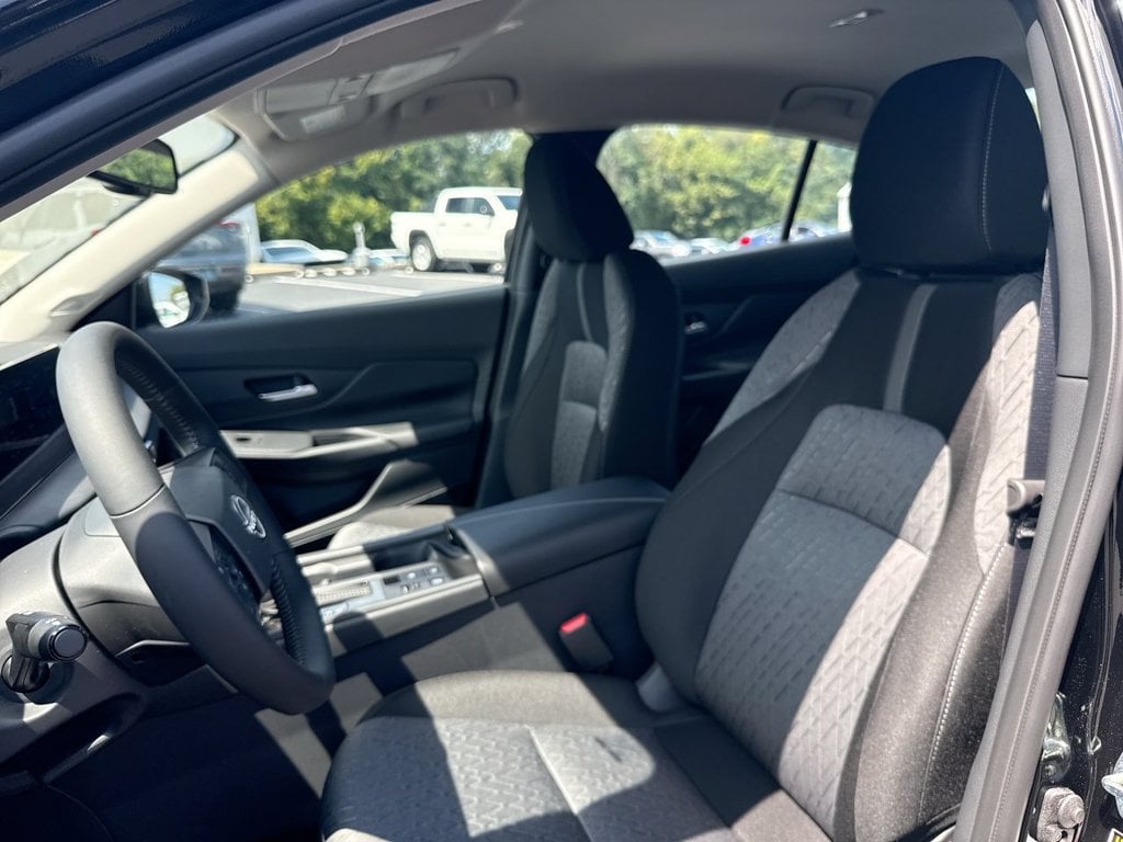 New 2027 Nissan Sentra SV - photo - 20