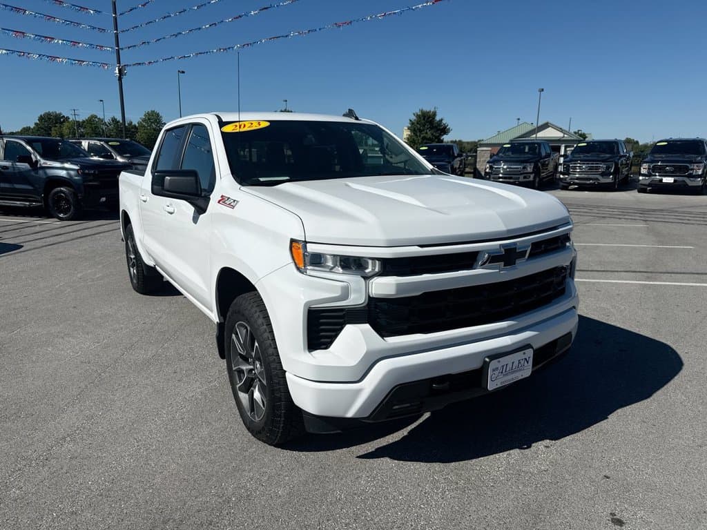 Pre-Owned 2023 Chevrolet Silverado 1500 RST - photo - 14