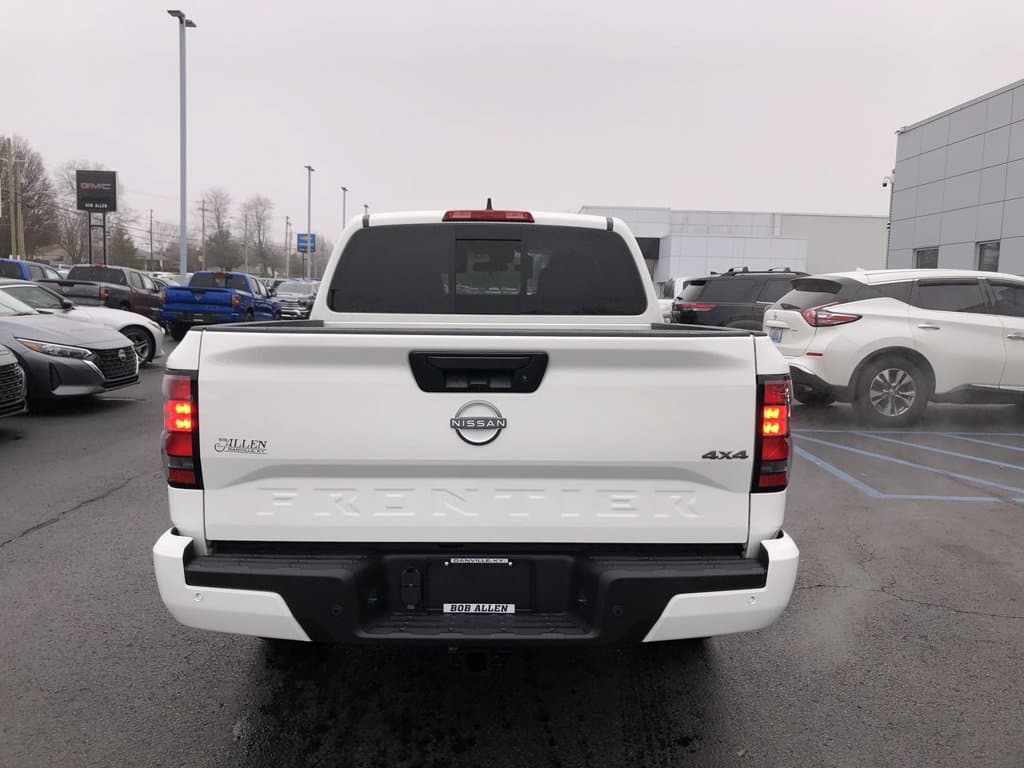 New 2026 Nissan Frontier SV - photo - 17