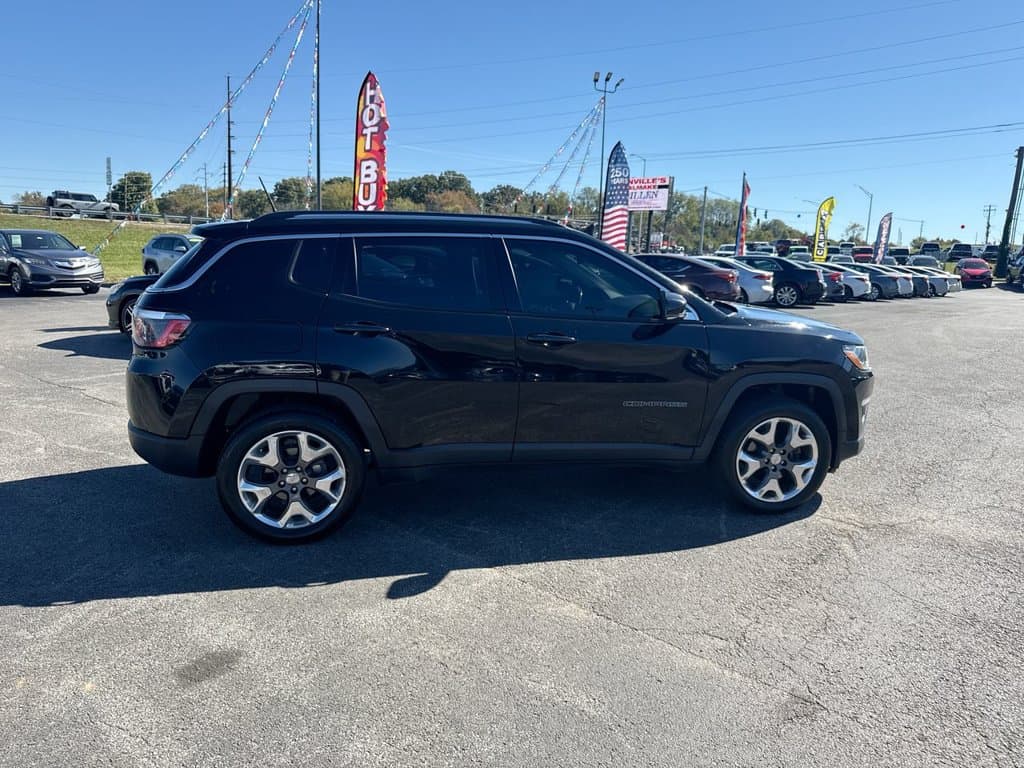 Pre-Owned 2020 Jeep Compass Limited - photo - 5