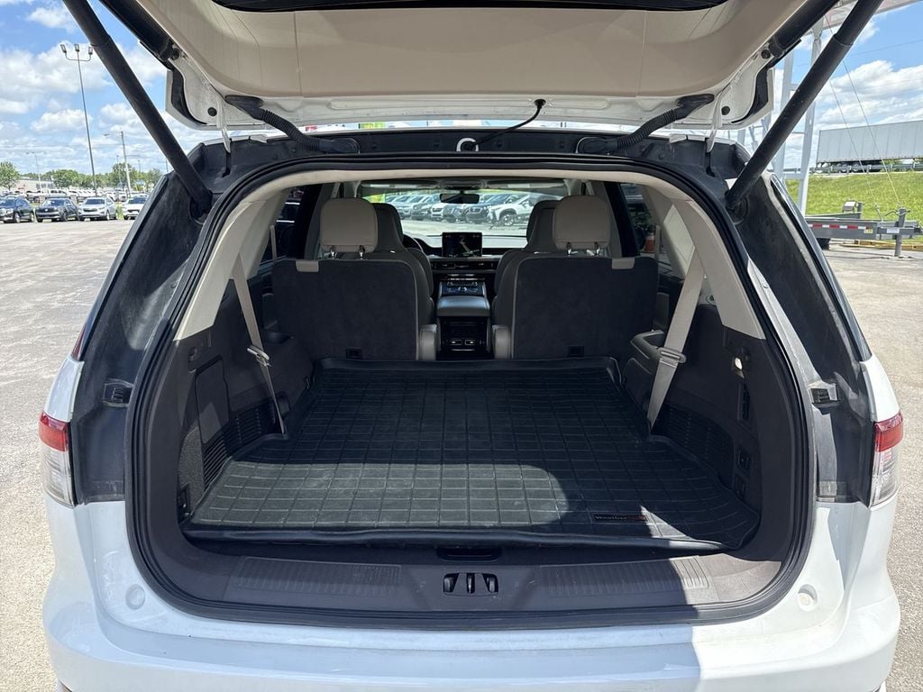 Pre-Owned 2021 Lincoln Aviator Reserve - photo - 16