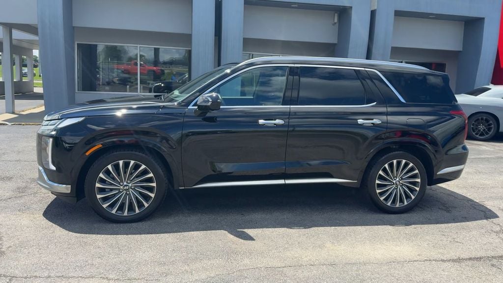 Pre-Owned 2023 Hyundai Palisade Calligraphy - photo - 2