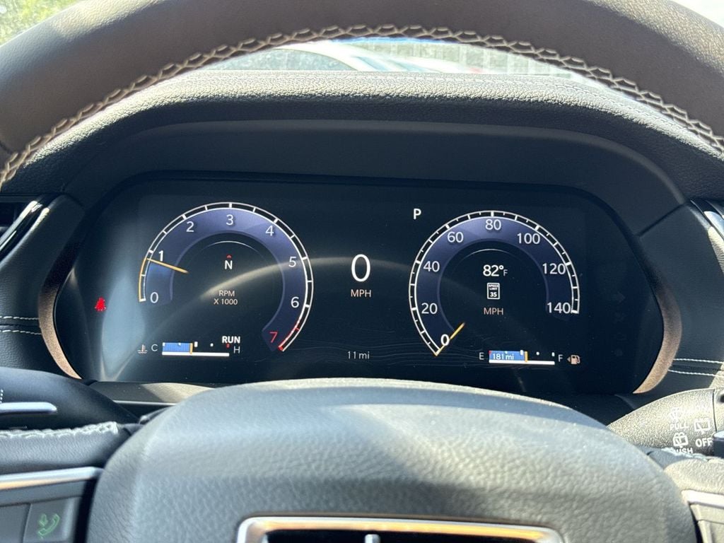 New 2026 Jeep Grand Cherokee L Altitude - photo - 25