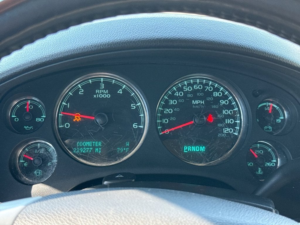 Pre-Owned 2012 Chevrolet Avalanche 1500 LTZ - photo - 15