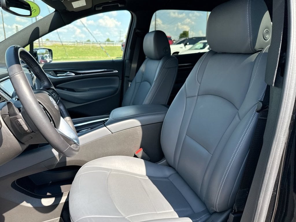 Pre-Owned 2023 Buick Enclave Essence - photo - 22