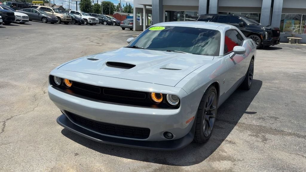 Pre-Owned 2022 Dodge Challenger R/T Scat Pack - photo - 1