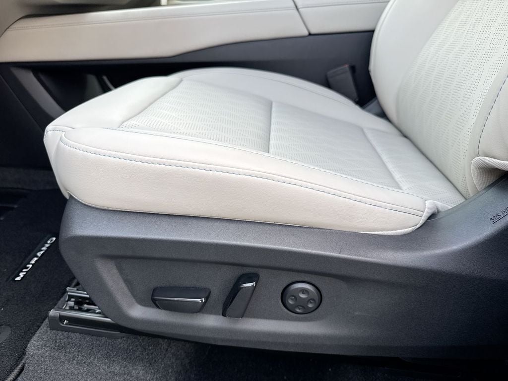 New 2027 Nissan Murano Platinum - photo - 22