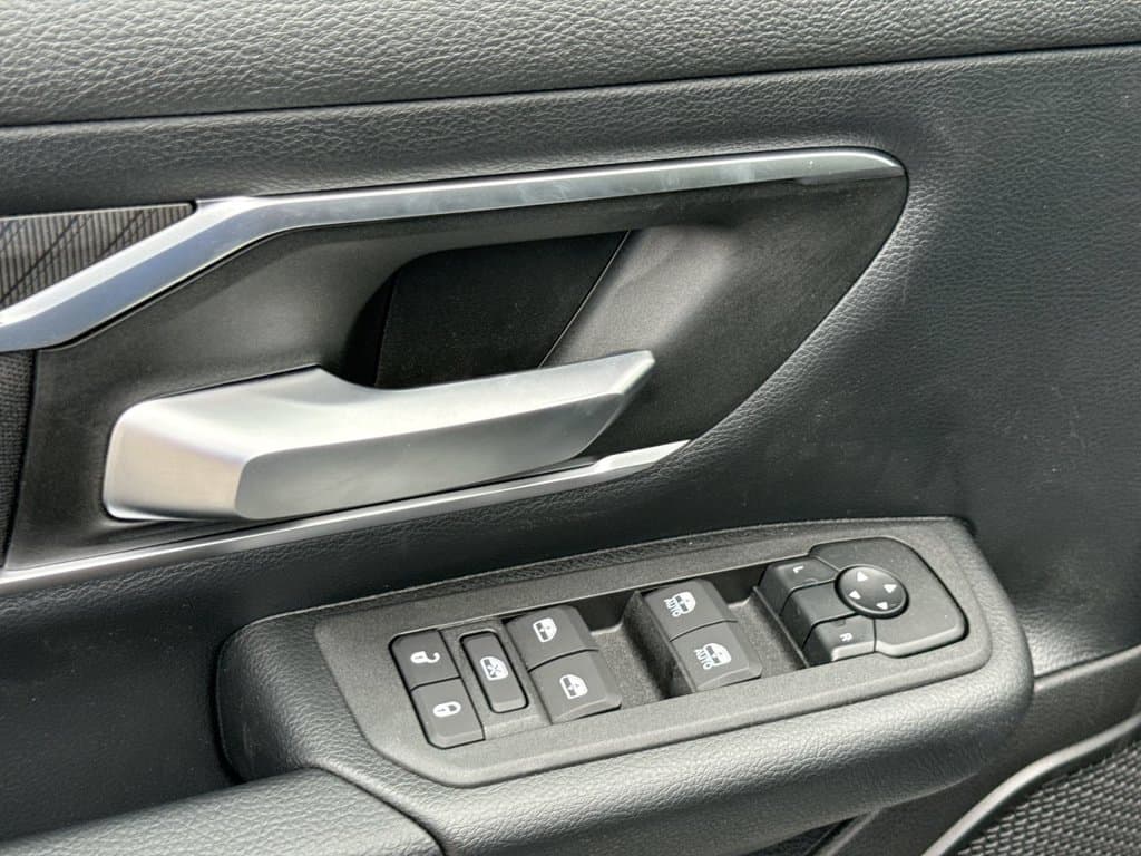 New 2026 Ram 1500 Big Horn/Lone Star - photo - 19