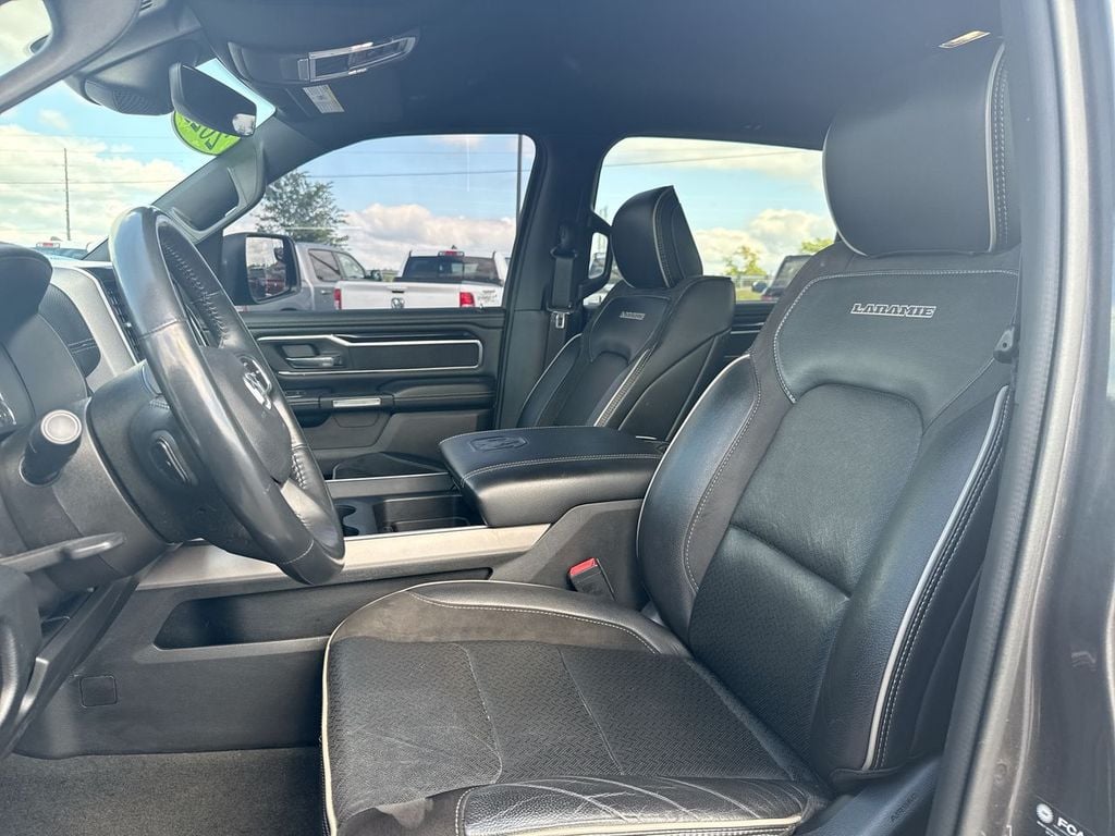 Pre-Owned 2022 Ram 1500 Laramie - photo - 20