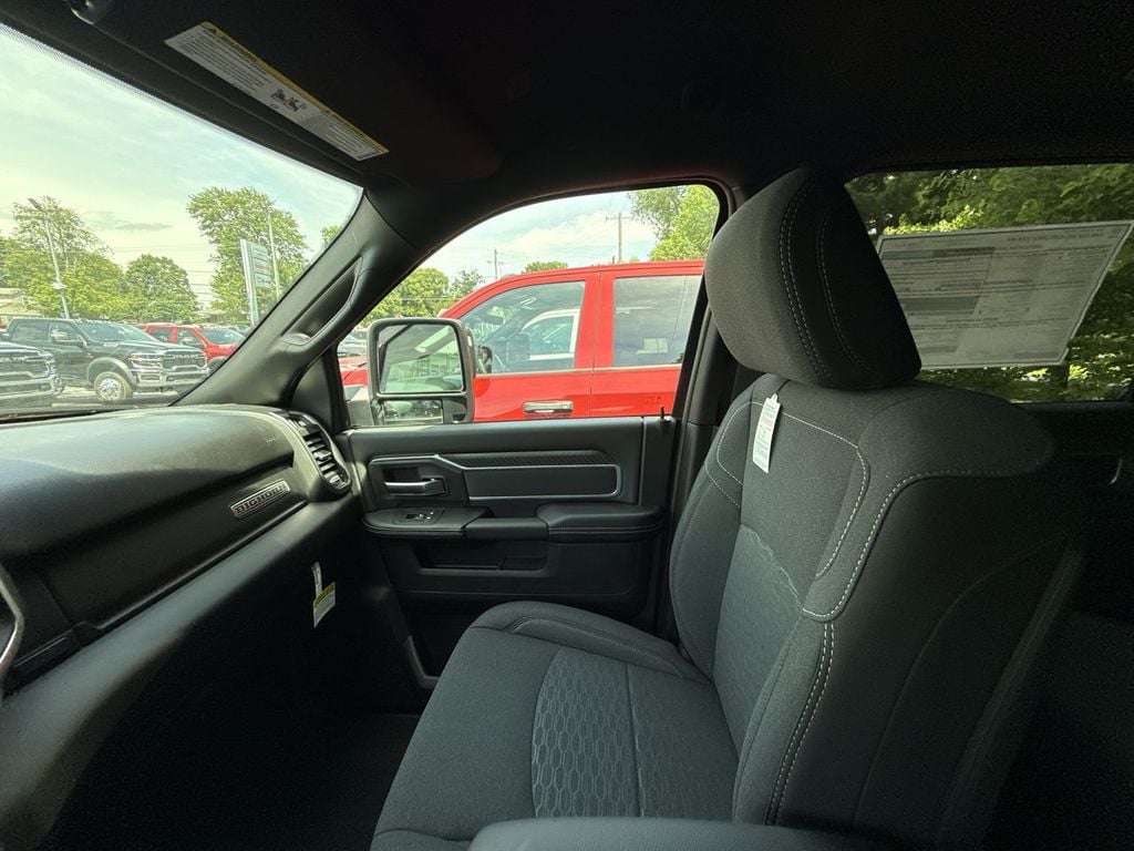 New 2026 Ram 2500 Big Horn - photo - 30