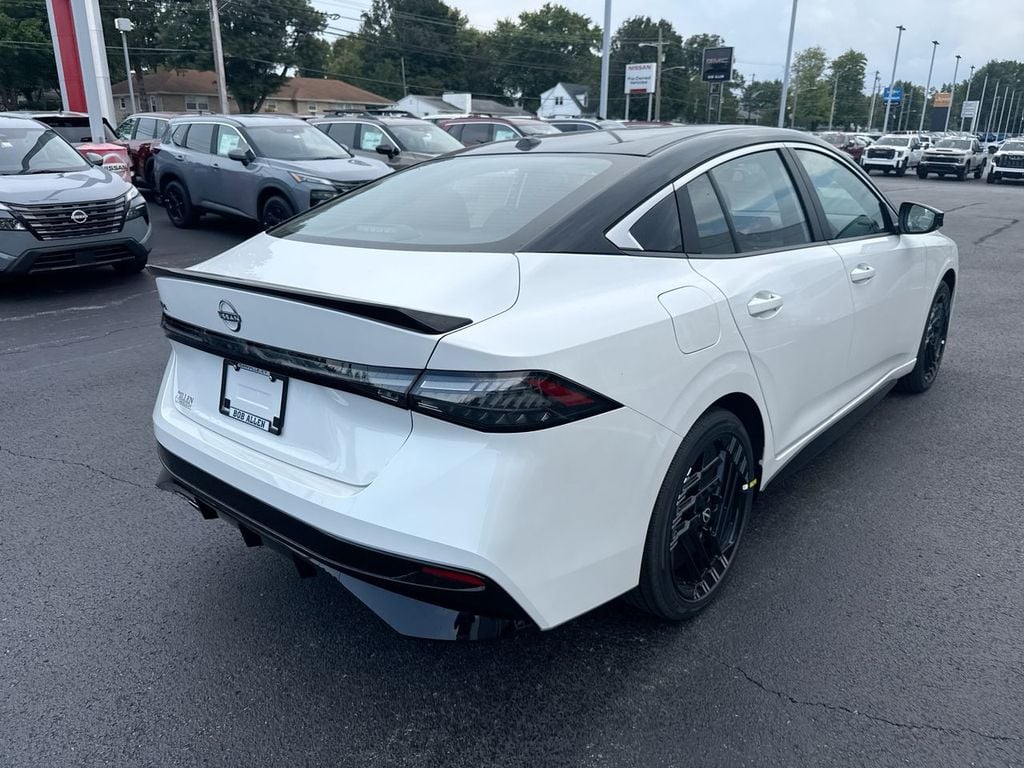 New 2027 Nissan Sentra SR - photo - 12