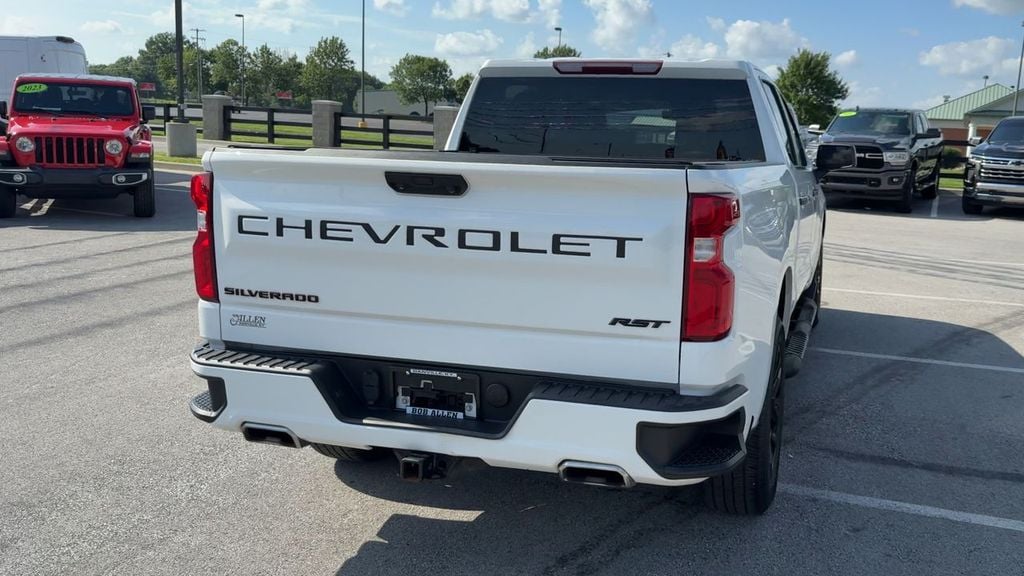 Pre-Owned 2023 Chevrolet Silverado 1500 RST - photo - 5