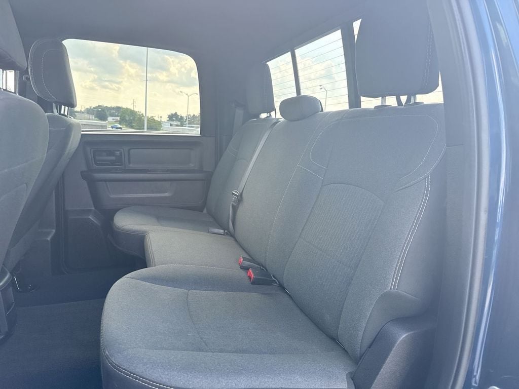 Pre-Owned 2024 Ram 3500 Tradesman - photo - 9