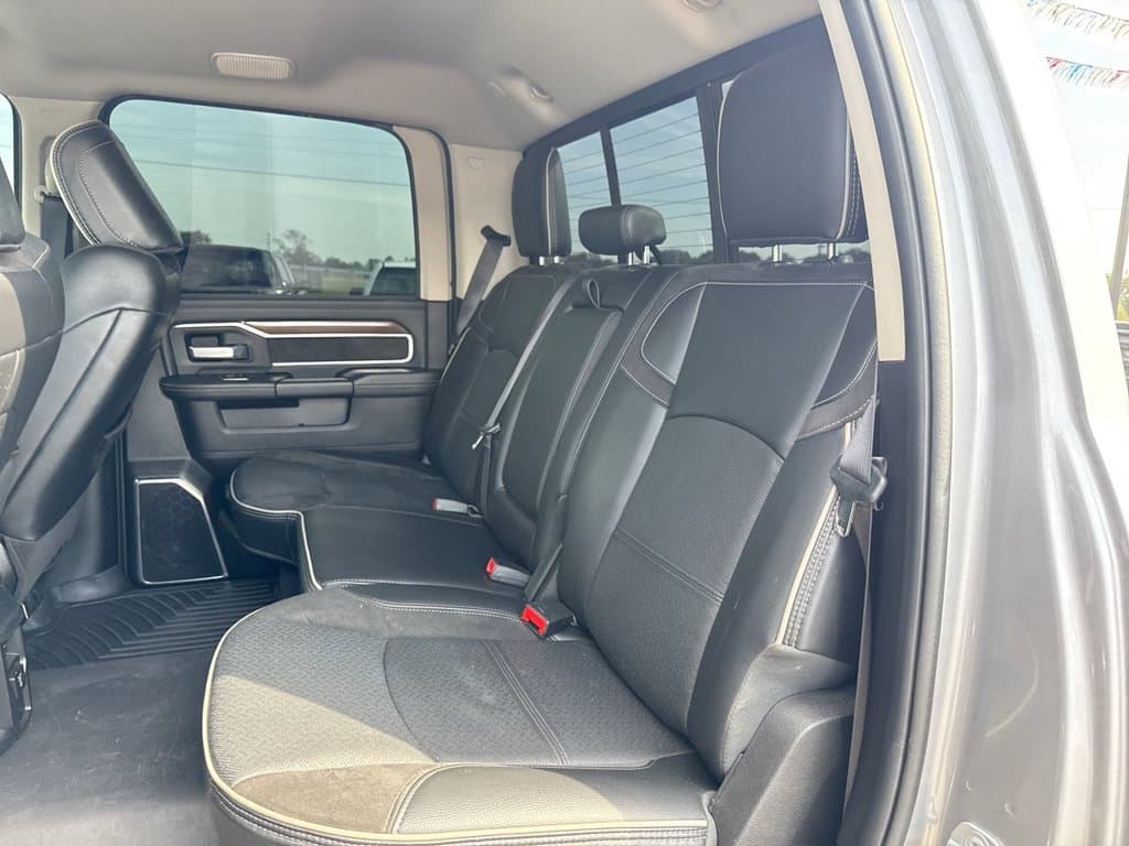 Pre-Owned 2024 Ram 2500 Laramie - photo - 18