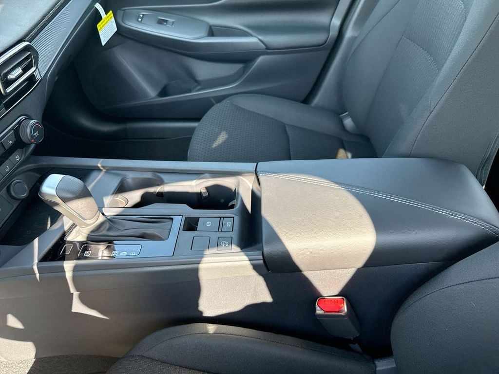 New 2027 Nissan Sentra S - photo - 24