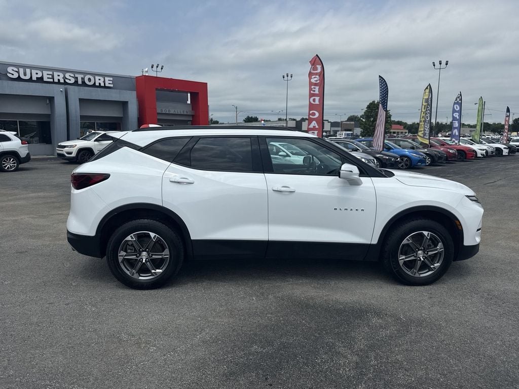 Pre-Owned 2024 Chevrolet Blazer LT - photo - 13