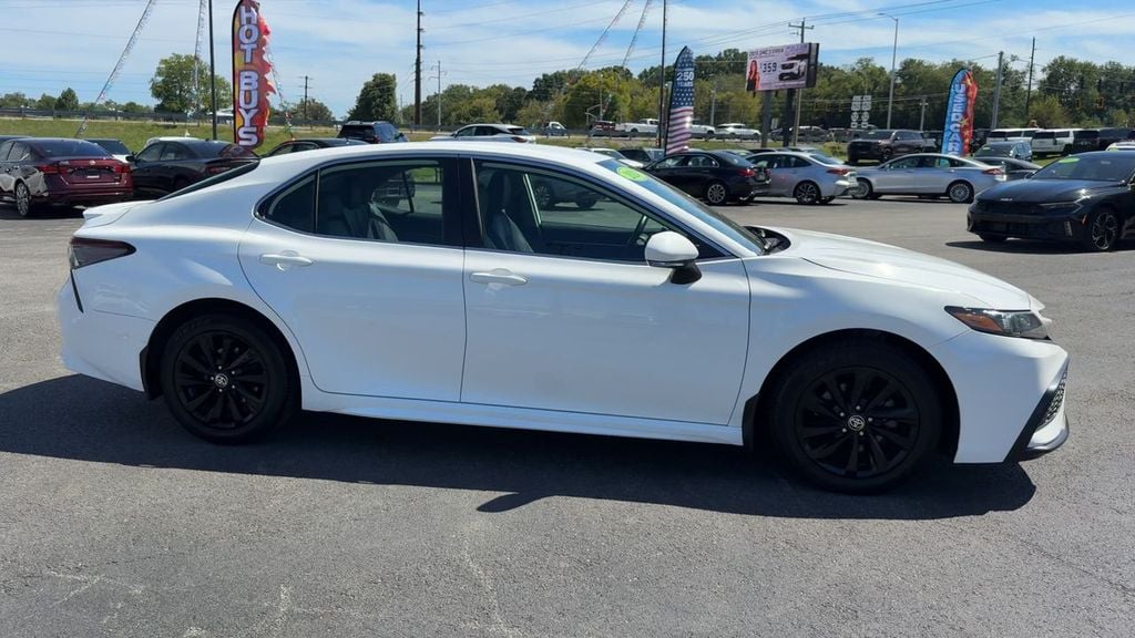 Pre-Owned 2024 Toyota Camry - photo - 7