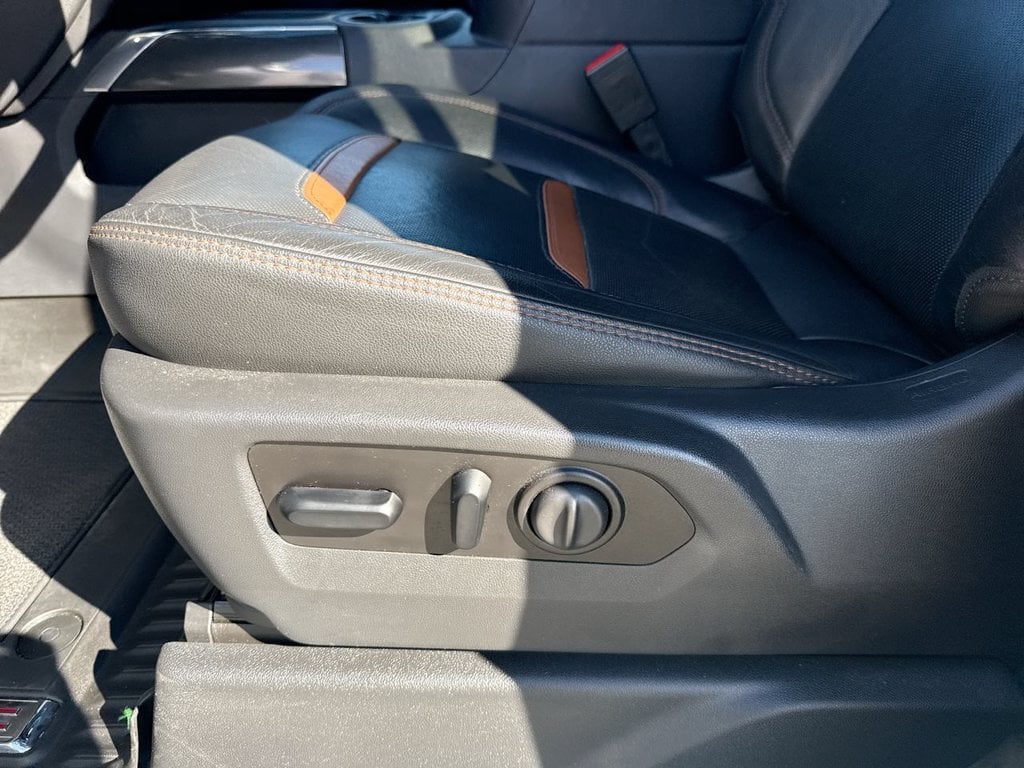 Pre-Owned 2021 GMC Sierra 1500 AT4 - photo - 21