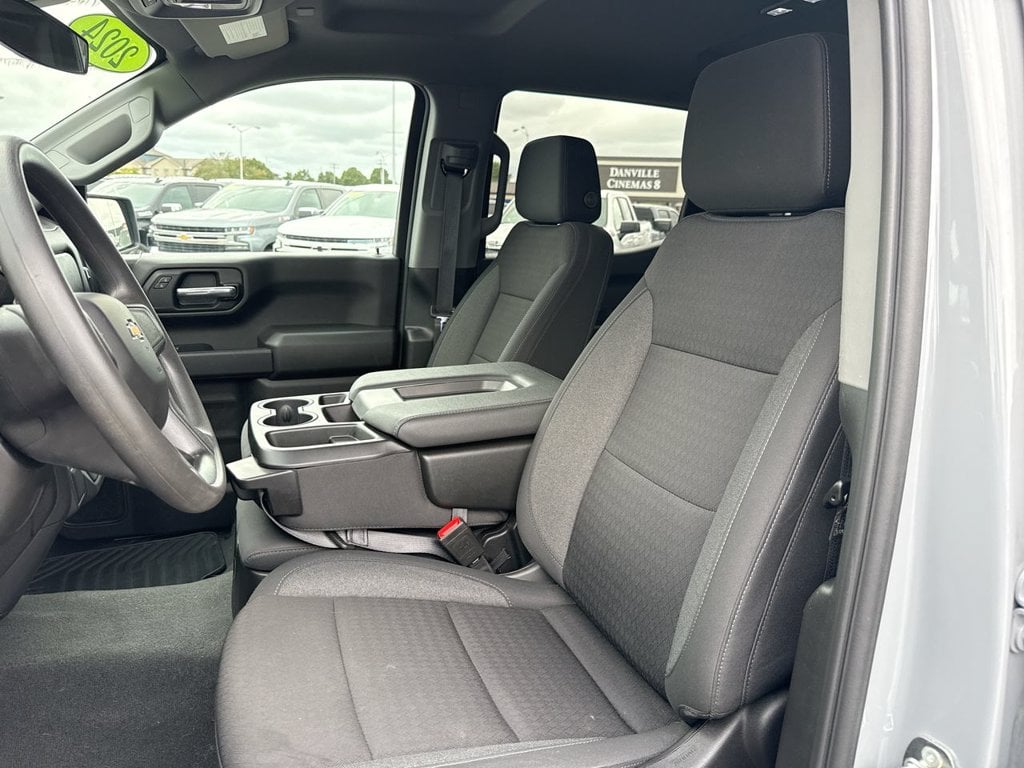 Pre-Owned 2024 Chevrolet Silverado 1500 Custom - photo - 20