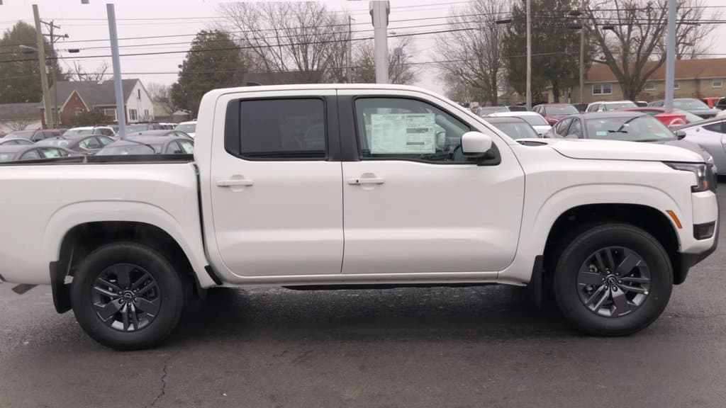 New 2026 Nissan Frontier SV - photo - 8