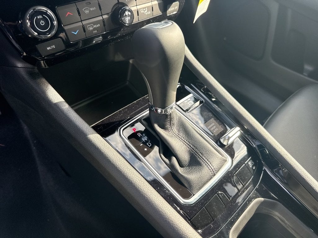 New 2026 Jeep Compass Latitude - photo - 25
