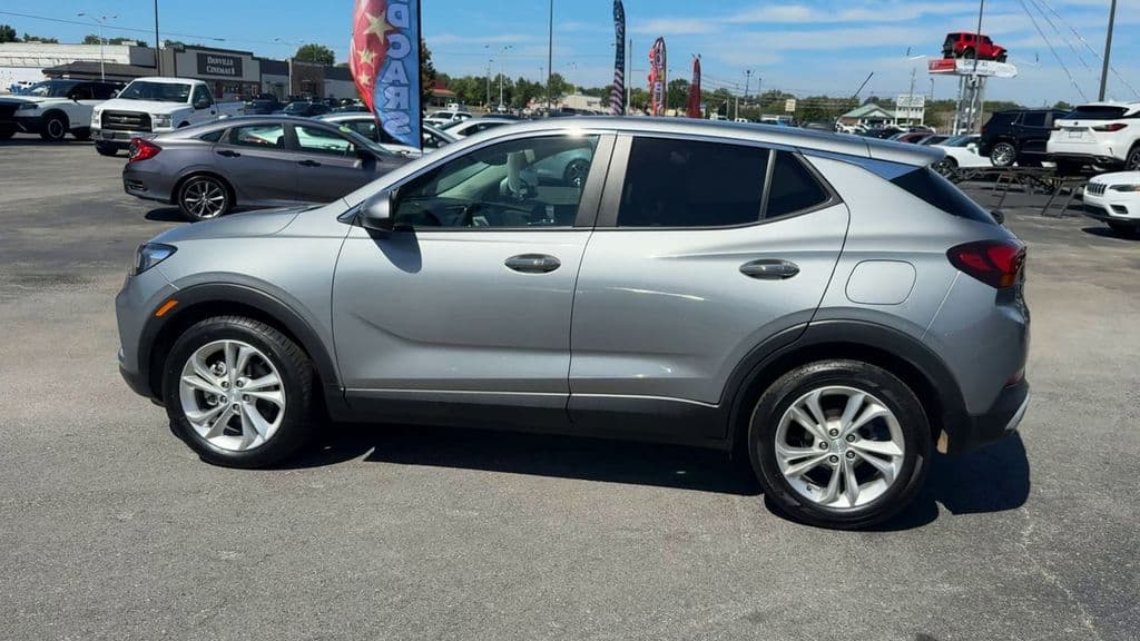 Pre-Owned 2023 Buick Encore GX Preferred - photo - 3