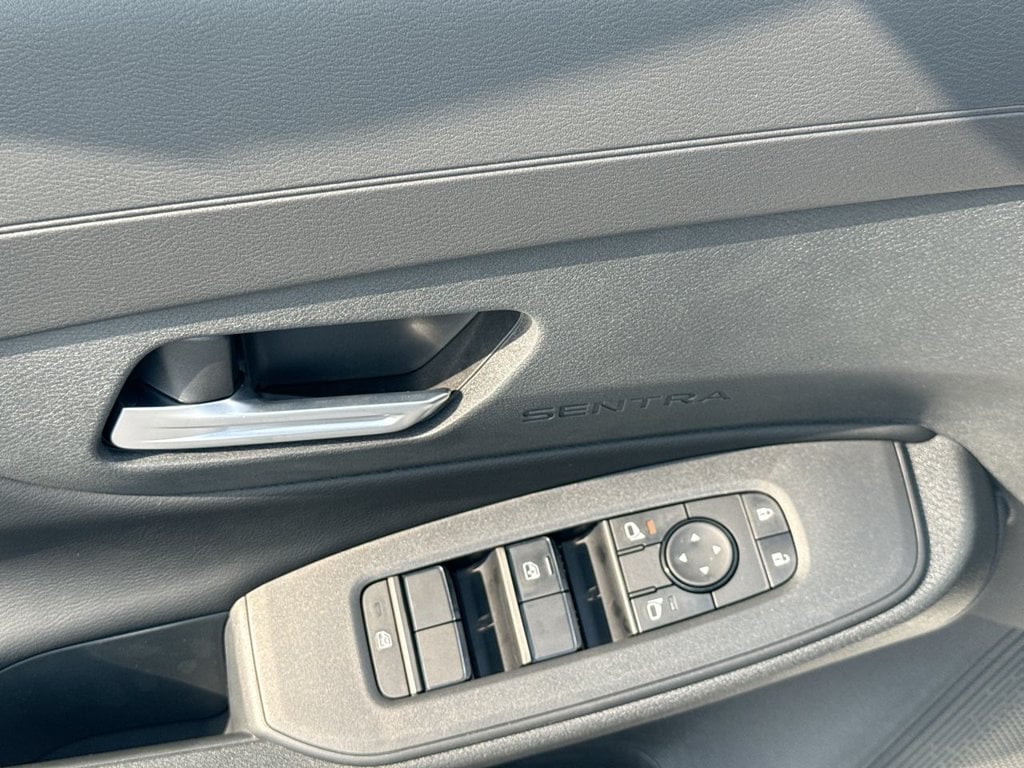New 2027 Nissan Sentra SV - photo - 19