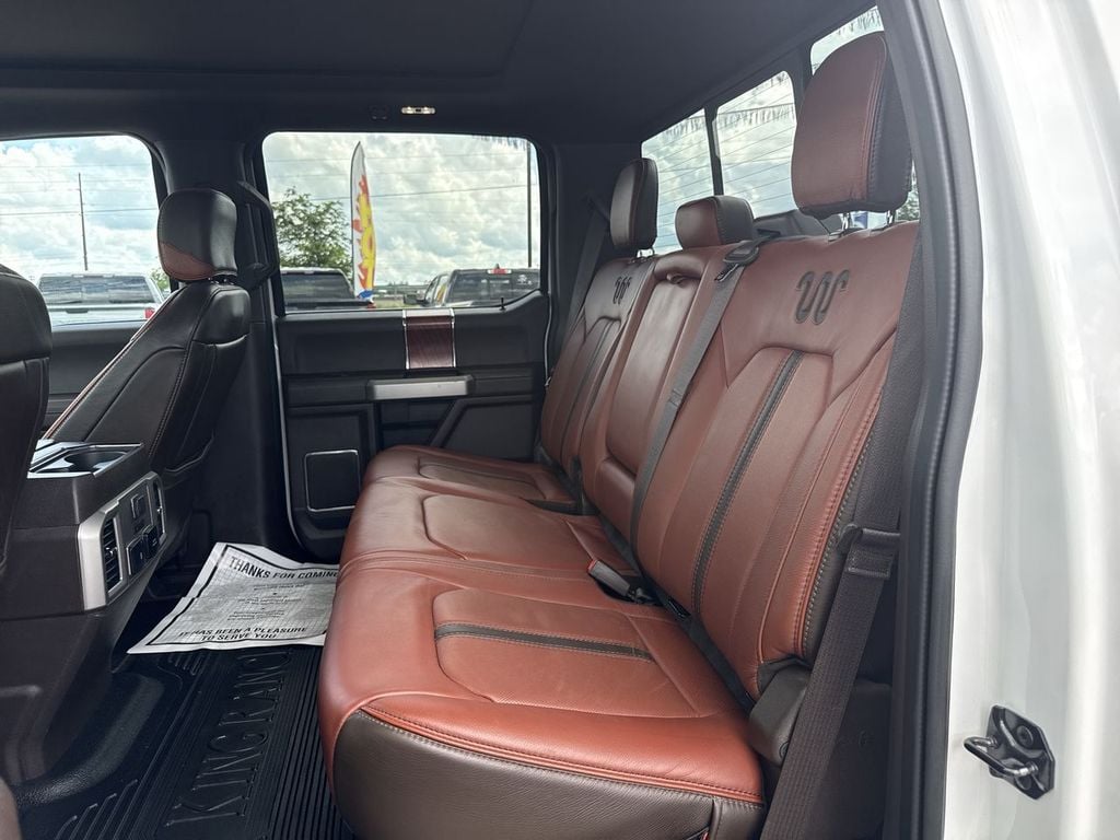 Pre-Owned 2022 Ford F-450SD King Ranch - photo - 18