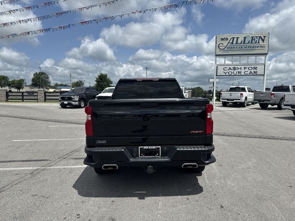 Pre-Owned 2022 Chevrolet Silverado 1500 RST - photo - 17