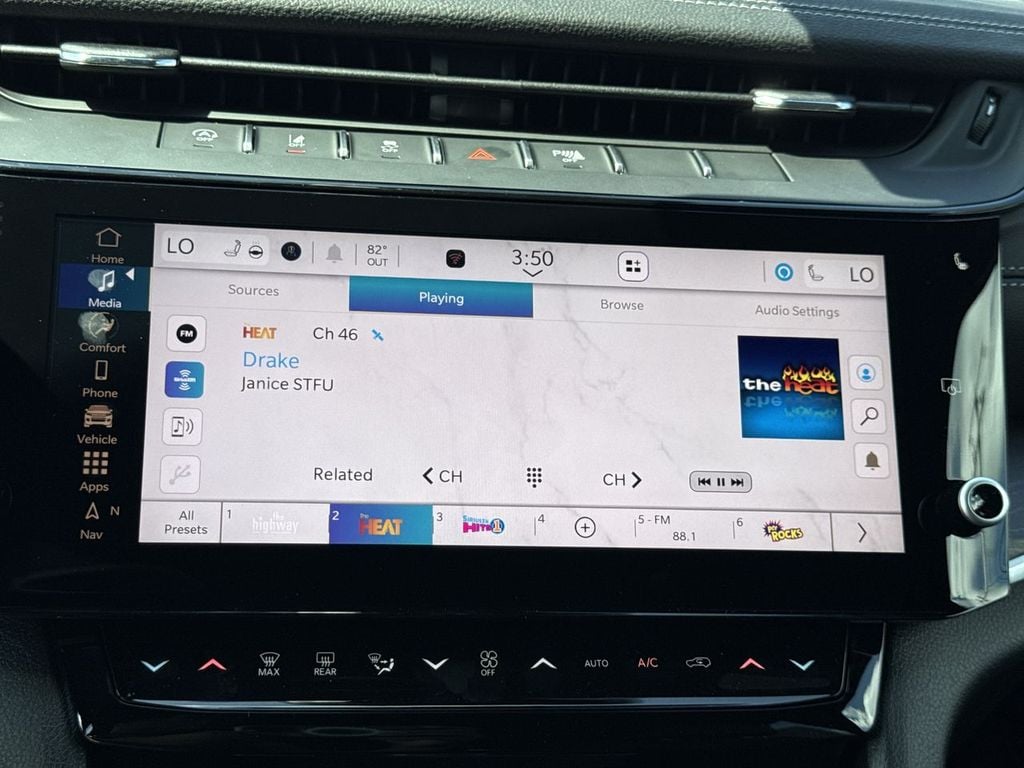 New 2026 Jeep Grand Cherokee L Altitude - photo - 28