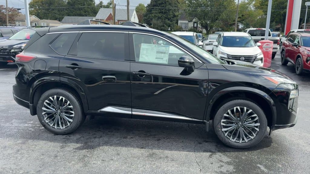 New 2026 Nissan Rogue Platinum - photo - 7