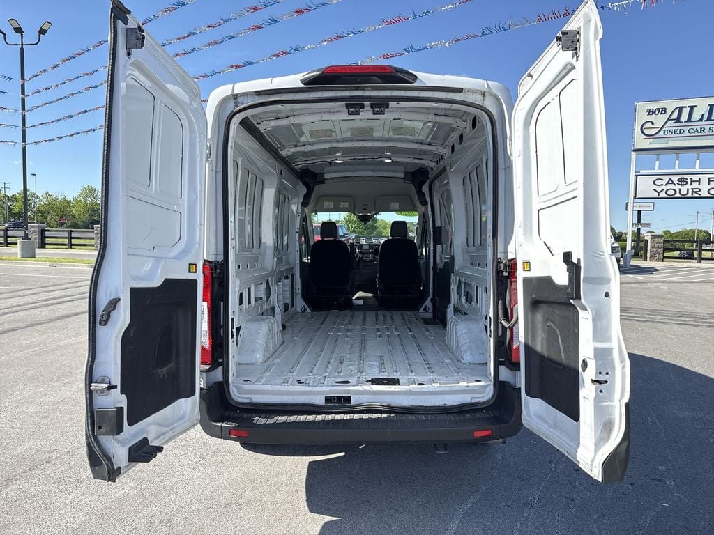Pre-Owned 2023 Ford Transit-250 Base - photo - 16