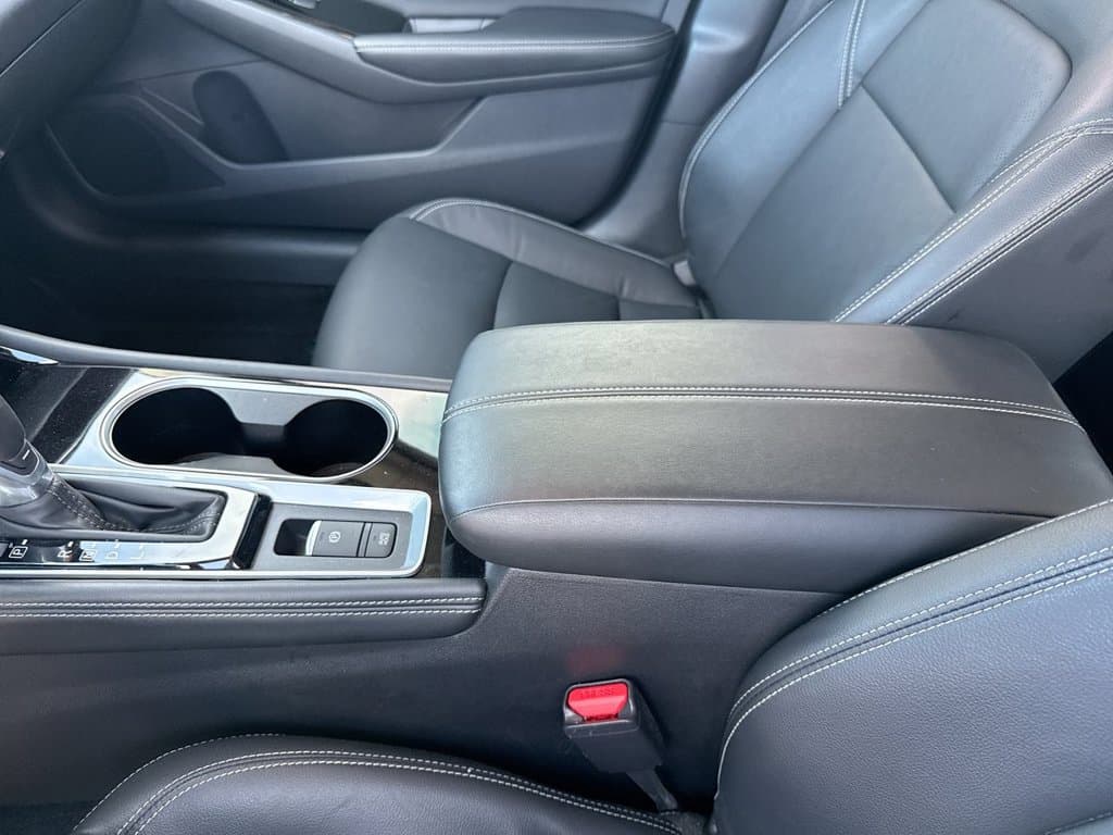 Pre-Owned 2025 Nissan Altima 2.5 SL - photo - 24
