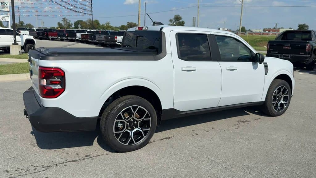 Pre-Owned 2026 Ford Maverick Lariat - photo - 6